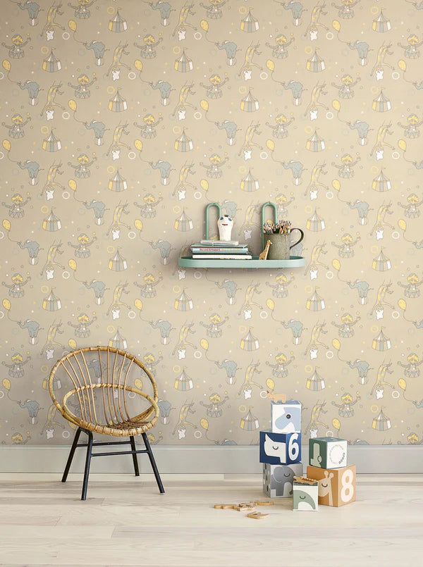 Fiona No Limits Circus - 640614