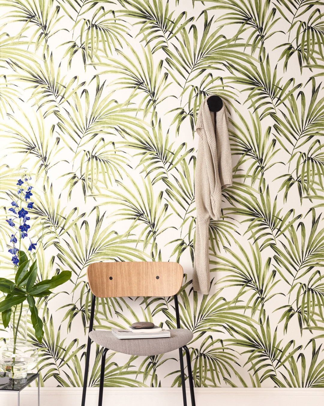 Midbec Palm Greenery - LOT103