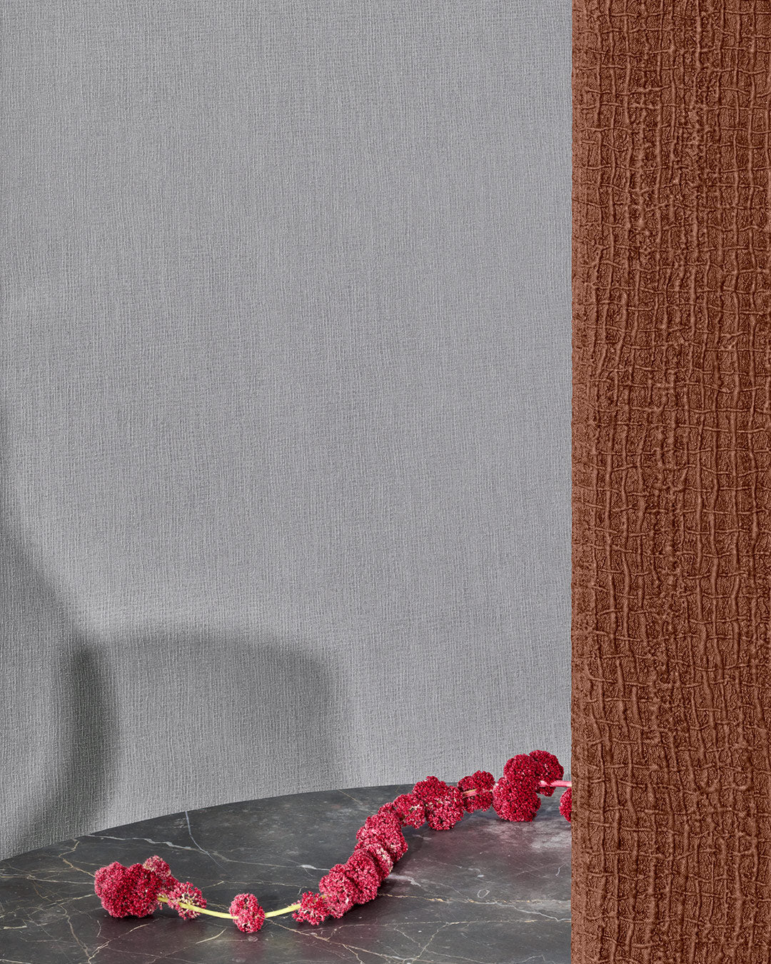 Midbec Monochrome - 221420