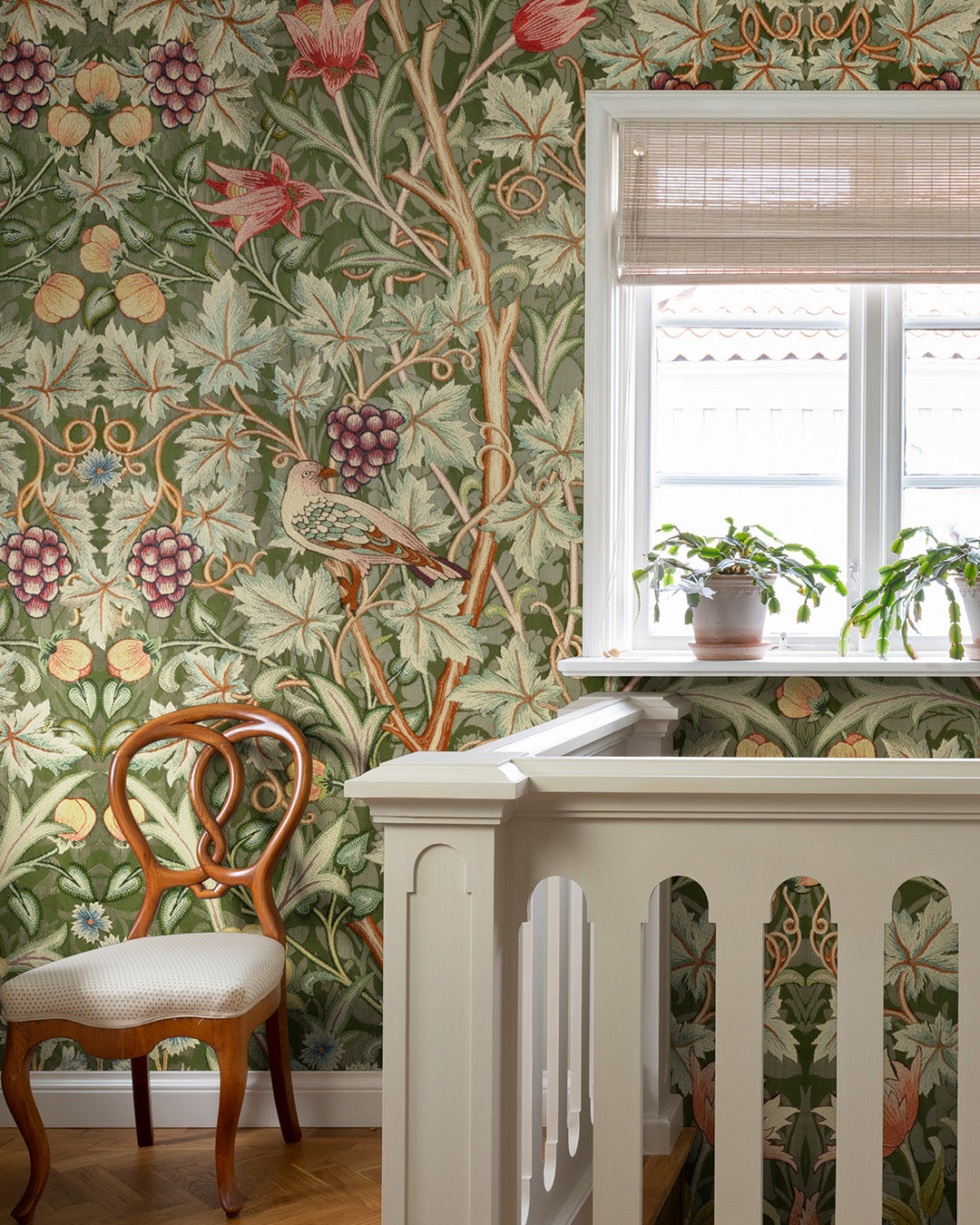 Midbec Vine Embroidery - HT84003