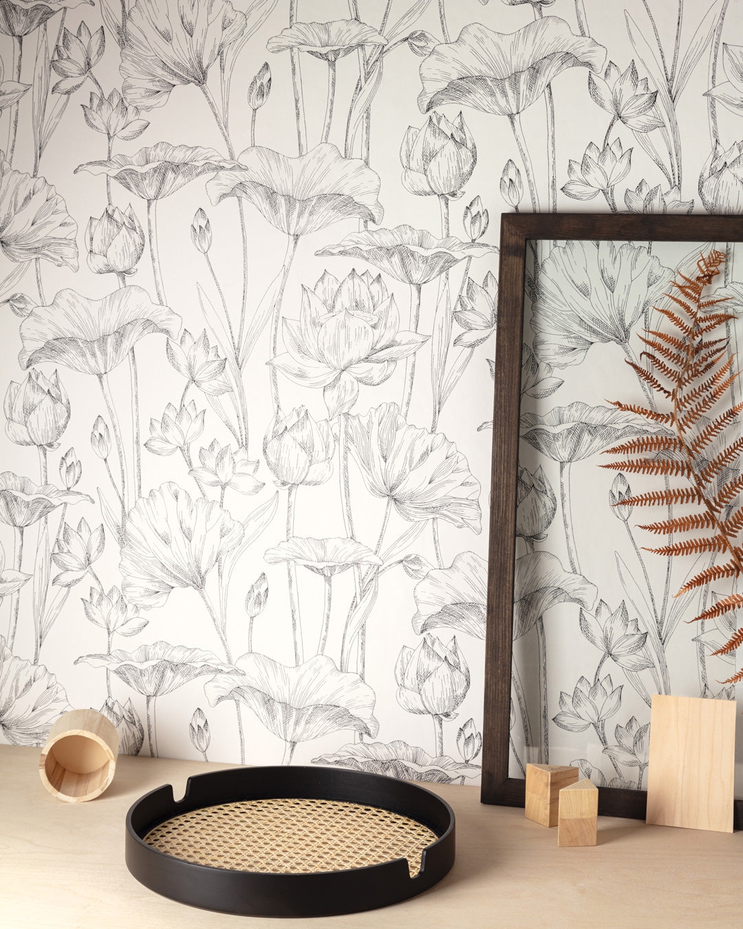 Midbec Lotus Black - LOT302