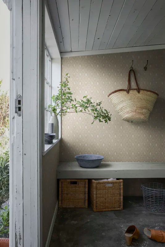 Sandberg Turtledove Barn, Gray - S10271