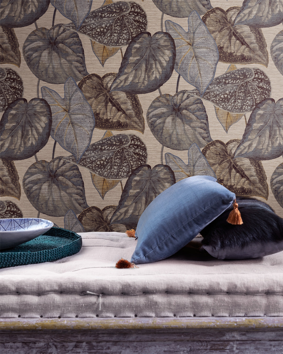 Midbec Tropical Leaves - TA25051